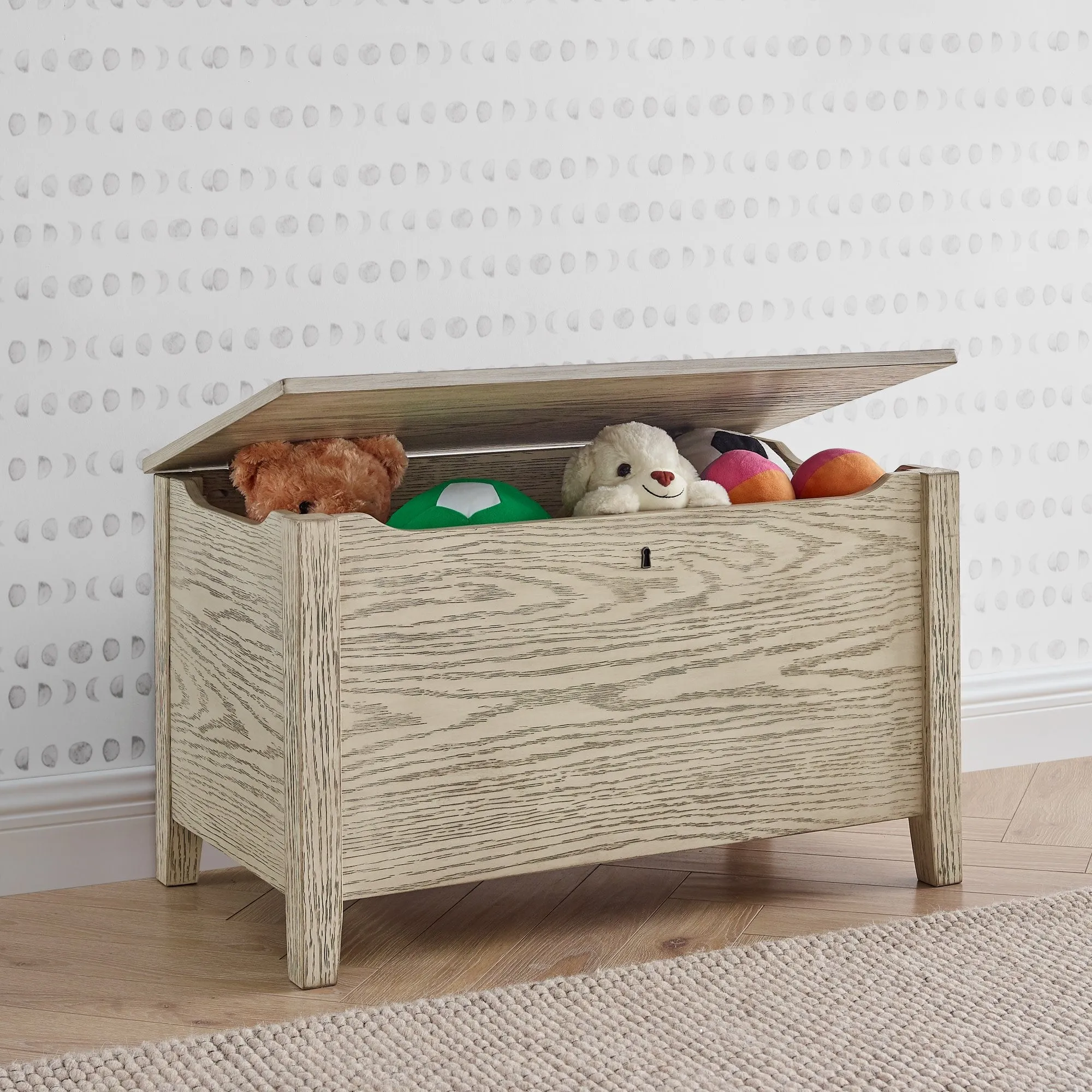 Farmhouse Toy Box